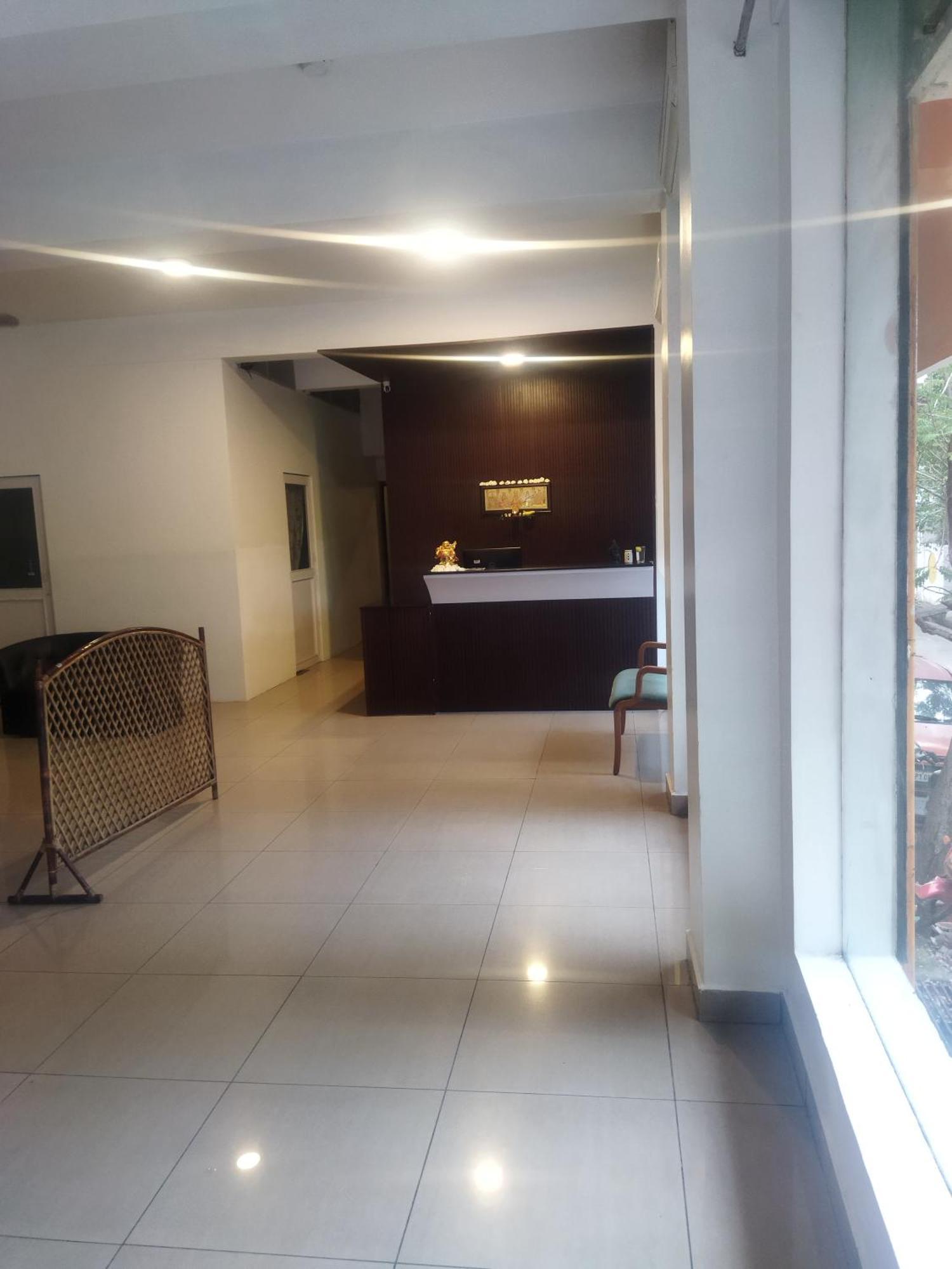 Chaplin Hotel Ποντισερί Εξωτερικό φωτογραφία