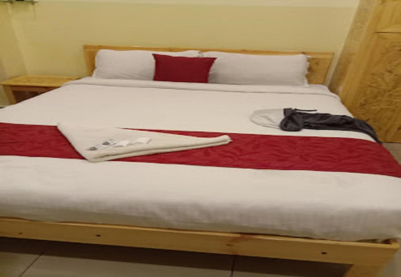 Chaplin Hotel Ποντισερί Εξωτερικό φωτογραφία