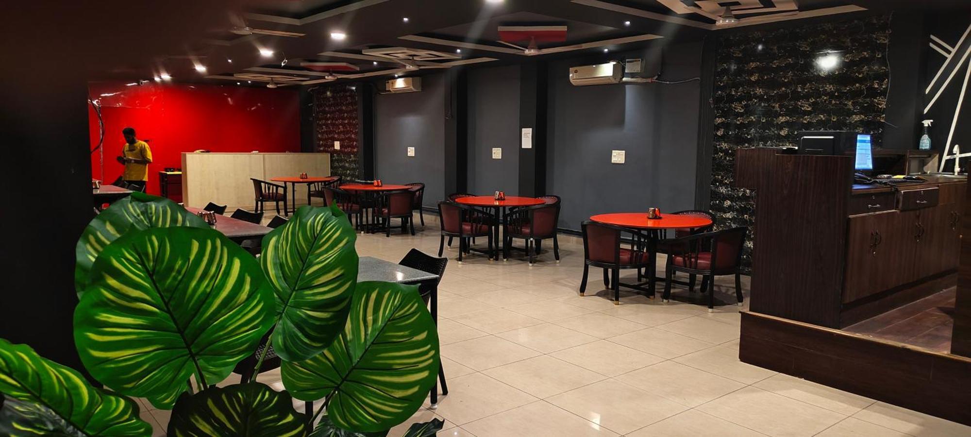 Chaplin Hotel Ποντισερί Εξωτερικό φωτογραφία